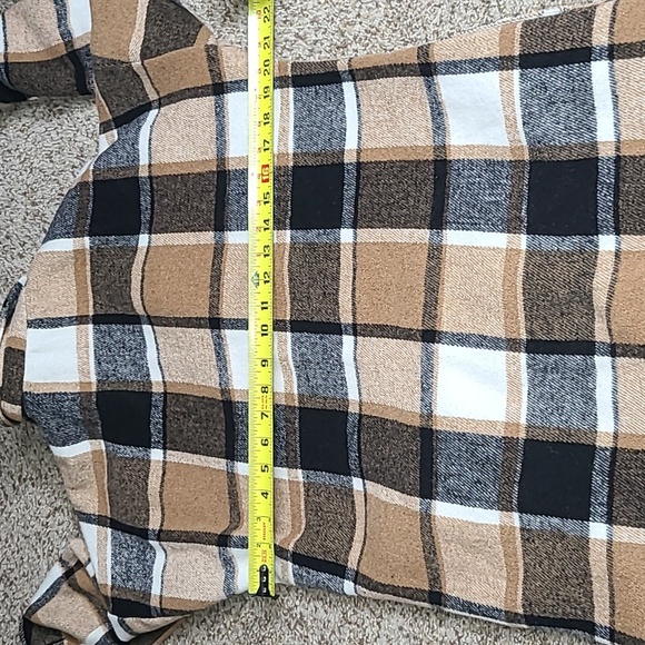 Plaid Long Plaid Shacket - Picture 5 of 6
